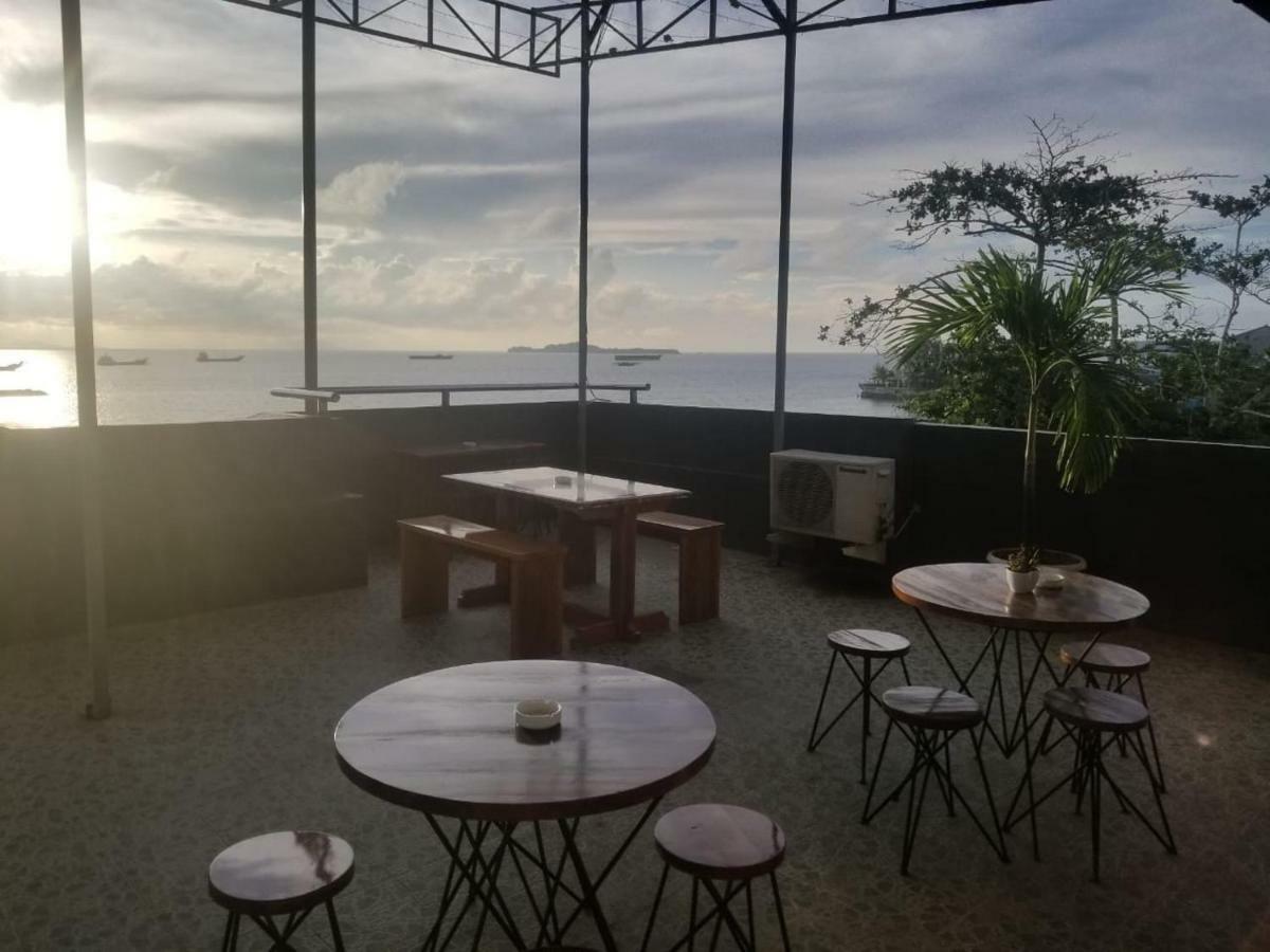 The Waigo Hotel Sorong Kültér fotó
